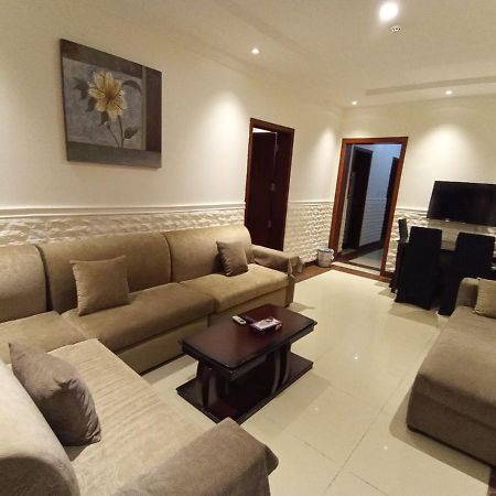 Celine Al Motamaiza Furnished Apartment Dschidda Exterior foto